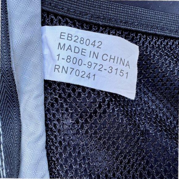 Eddie Bauer Hydration Backpack Blue Gray Outdoor Hiking Biking - Picture 4 of 5